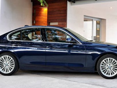 Used 2013 BMW 320i xDrive Sedan