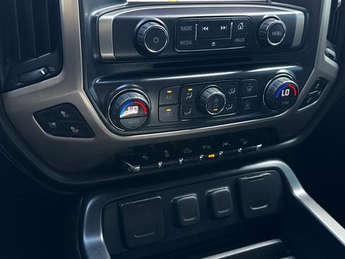 Used 2017 GMC Sierra 1500 Denali RWD image 23