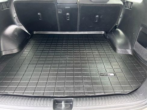 Used 2017 Kia Sorento LX w/ LX Convenience Package image 21