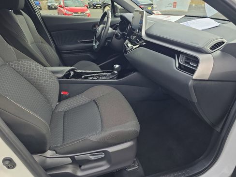 Certified 2021 Toyota C-HR Nightshade image 15