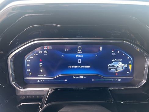 Used 2024 Chevrolet Silverado 1500 LT Trail Boss w/ LT Trail Boss Premium Package image 20