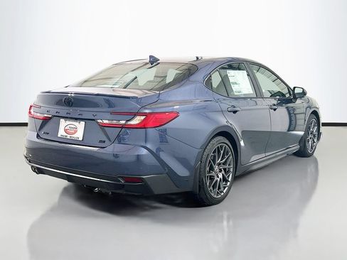 New 2026 Toyota Camry SE FWD image 4