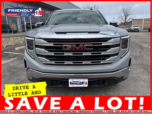 Used 2024 GMC Sierra 1500 SLE image 5