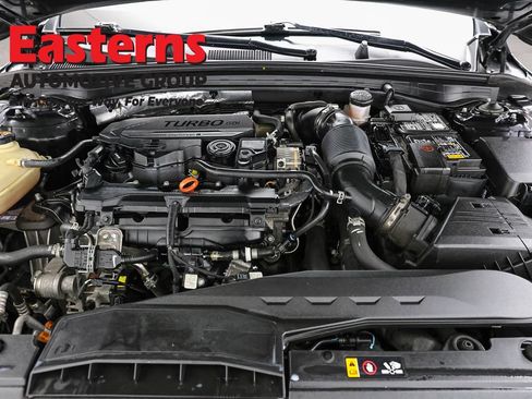 Used 2024 Kia K5 GT-Line AWD/4WD image 7