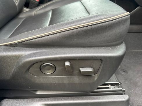 Used 2024 Chevrolet Tahoe Premier image 24