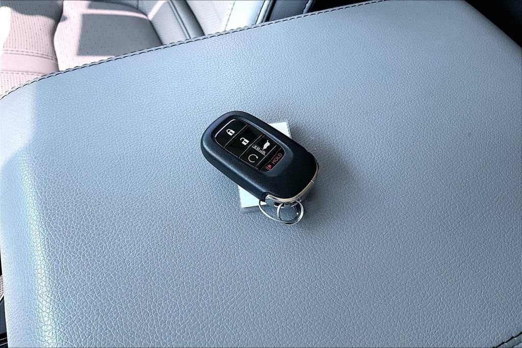 Used 2024 Honda Pilot Elite image 35