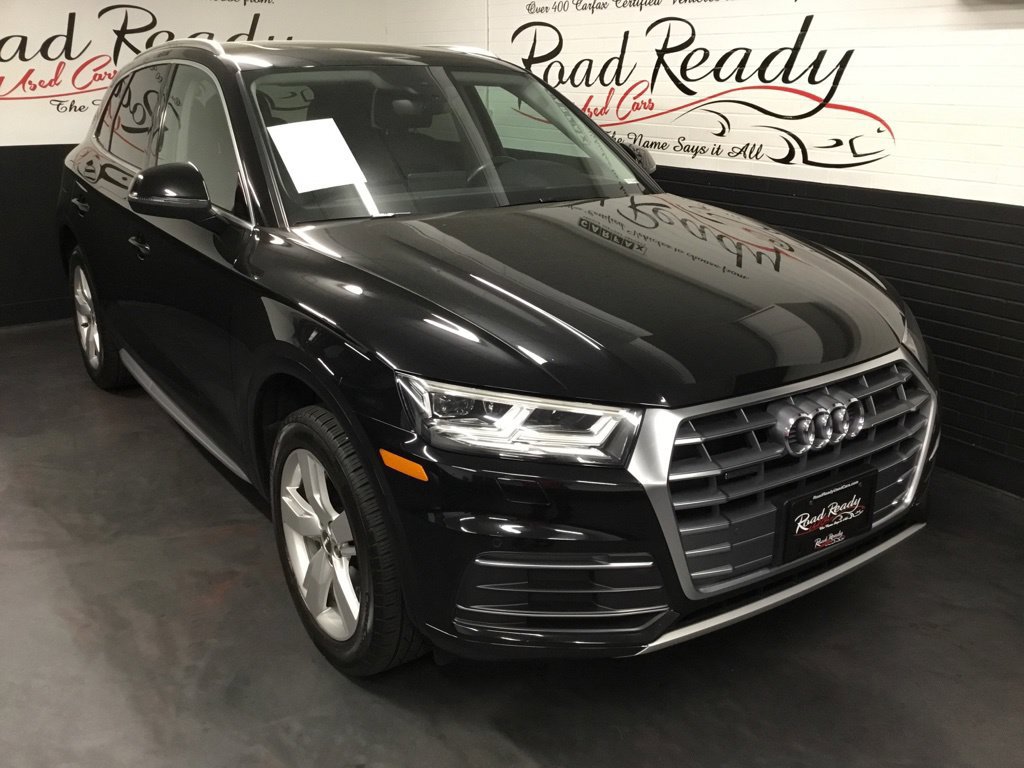 Used 2019 Audi Q5 2.0T Premium Plus w/ Premium Plus Package AWD/4WD image 2