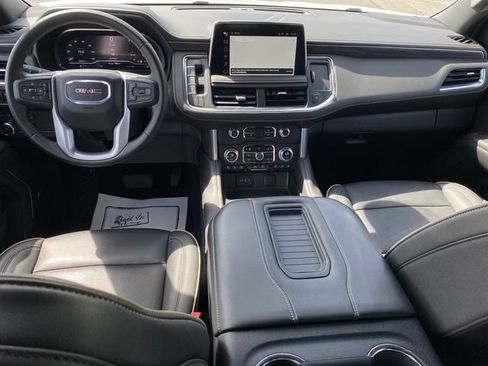 Certified 2024 GMC Yukon SLT AWD/4WD image 6