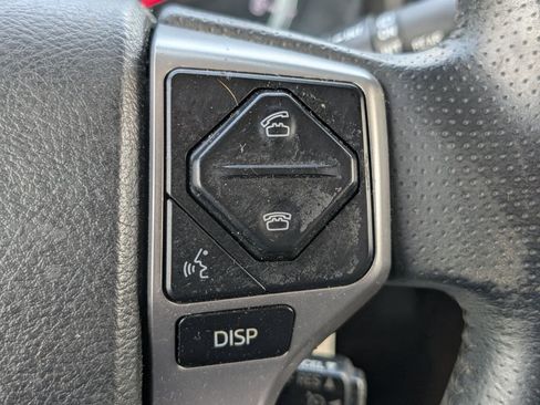 Used 2014 Toyota 4Runner SR5 image 24