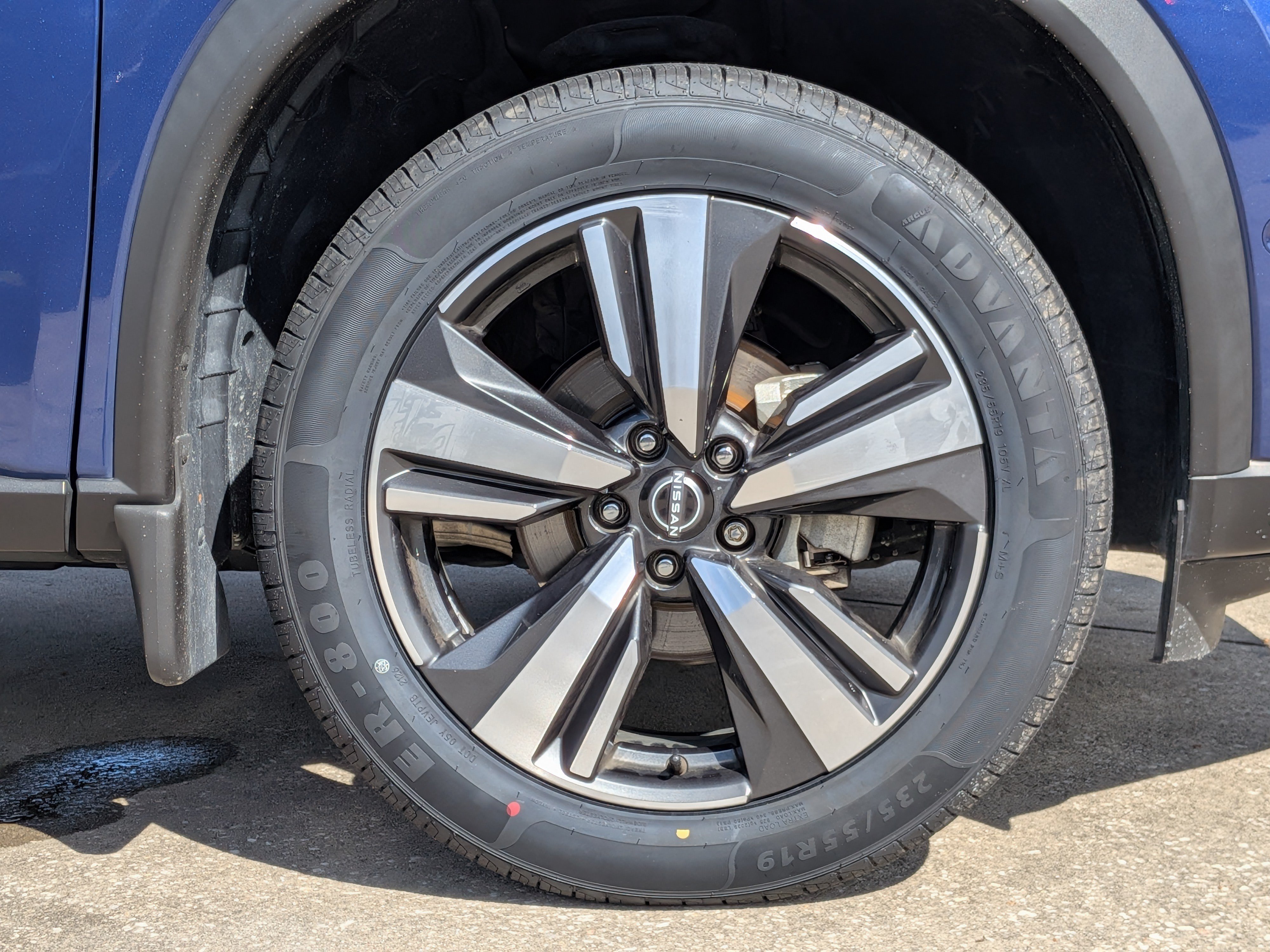 Used 2023 Nissan Rogue SL w/ SL Premium Package AWD/4WD image 11