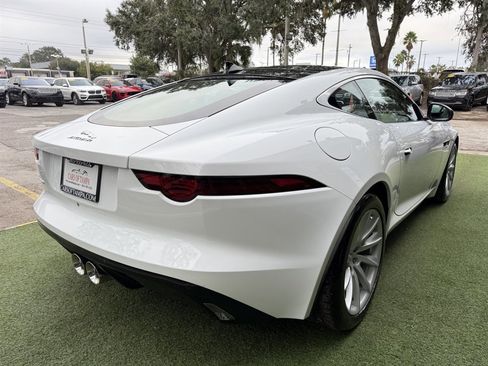 Used 2018 Jaguar F-TYPE Coupe image 6