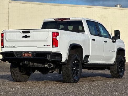 Certified 2025 Chevrolet Silverado 2500 ZR2 w/ Technology Package image 4