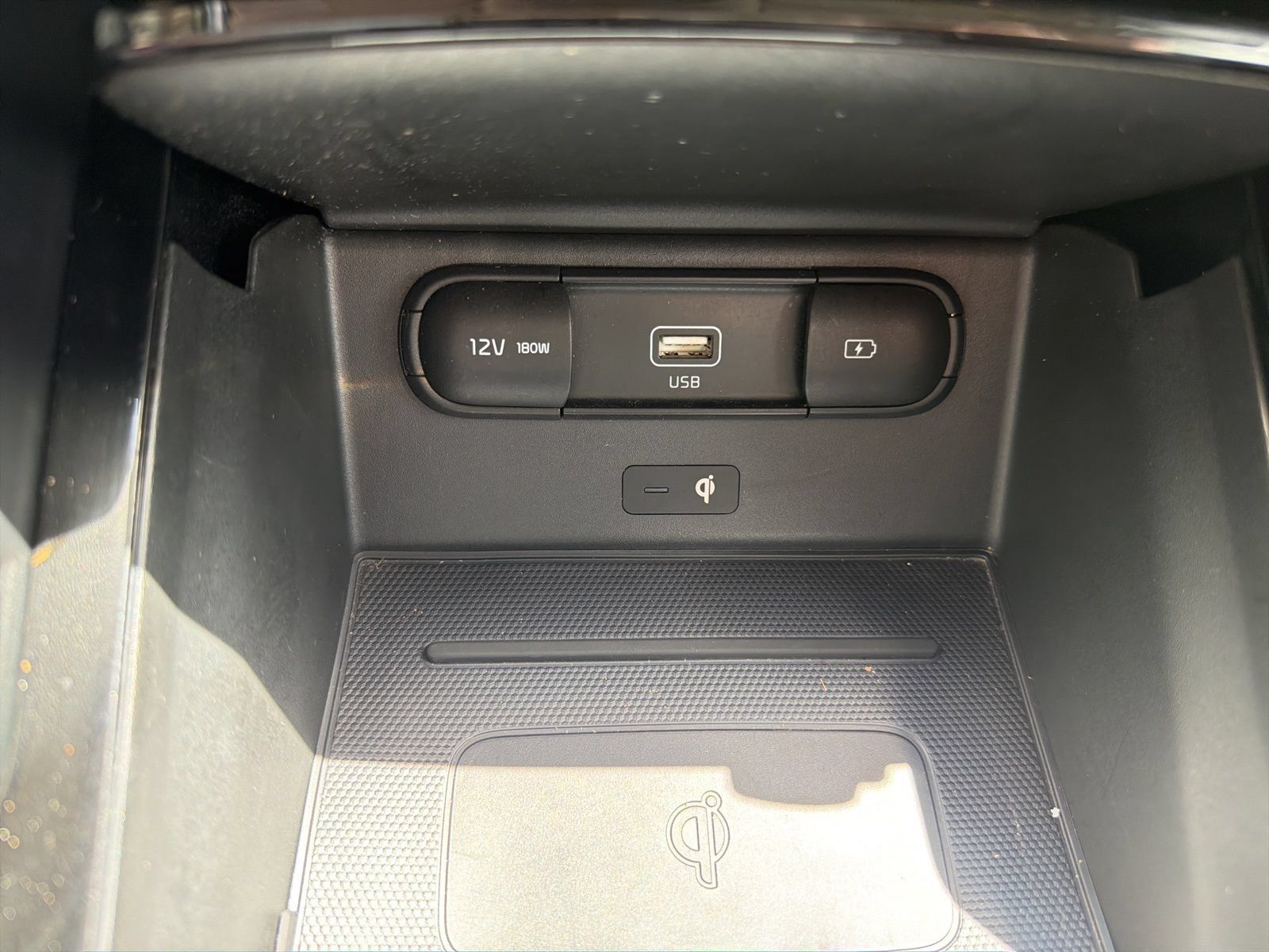 Used 2022 Kia Telluride SX w/ Nightfall Edition Package AWD/4WD image 29