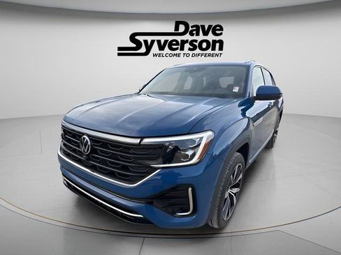 New 2025 Volkswagen Atlas Cross Sport SEL Premium R-Line image 1