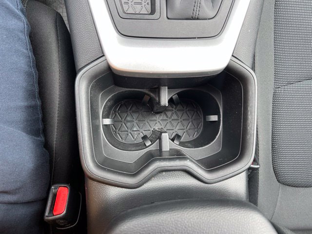 Used 2024 Toyota RAV4 LE AWD/4WD image 20