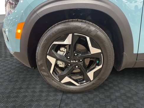 Used 2025 Kia Seltos S image 15