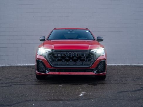 New 2025 Audi SQ8 Prestige image 2