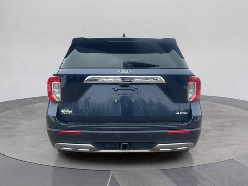 Used 2023 Ford Explorer XLT w/ Equipment Group 202A image 5