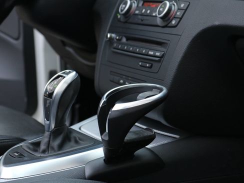 Used 2013 BMW 135i Convertible image 33