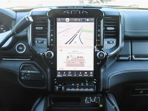 New 2024 RAM 2500 Limited image 14