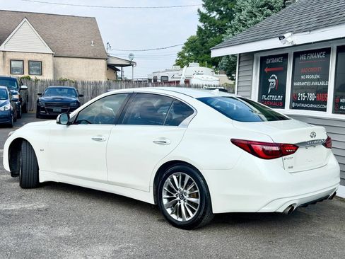 Used 2018 INFINITI Q50 Luxe w/ Essential Package (3.0T Luxe) AWD/4WD image 3
