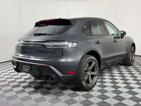 Certified 2026 Porsche Macan AWD/4WD image 9