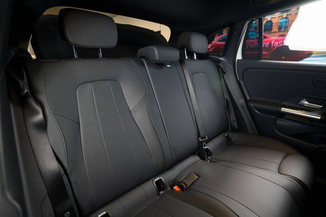 Used 2026 Mercedes-Benz GLA 250 4MATIC image 31