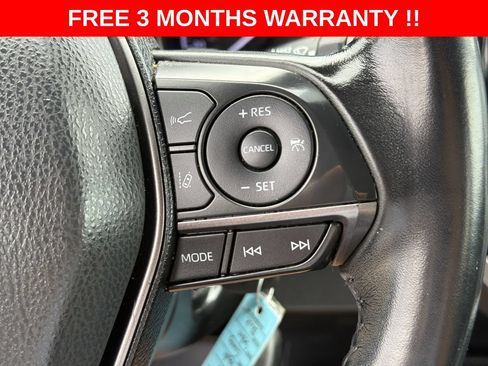 Used 2021 Toyota Camry SE FWD image 39