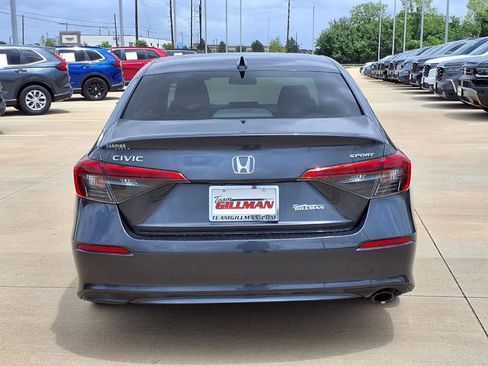 Used 2022 Honda Civic Sport image 6