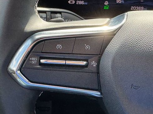 Used 2024 Chevrolet Blazer EV LT image 21