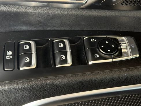 Used 2023 Kia Telluride SX Prestige X-Line AWD/4WD image 12