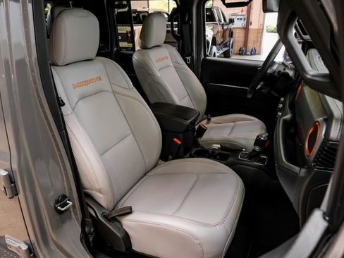 Used 2021 Jeep Gladiator Mojave image 75