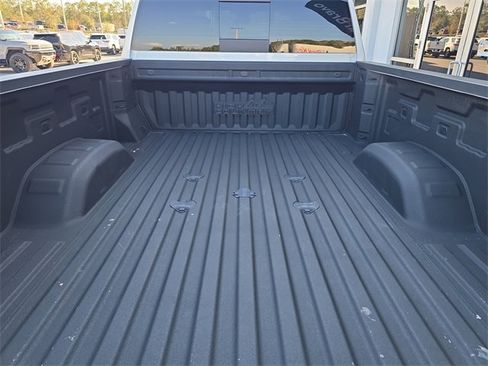 Certified 2024 Chevrolet Silverado 3500 High Country w/ High Country Premium Package image 8