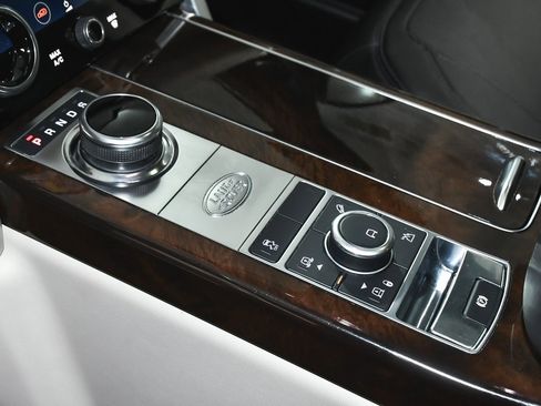 Used 2021 Land Rover Range Rover Westminster Edition image 44