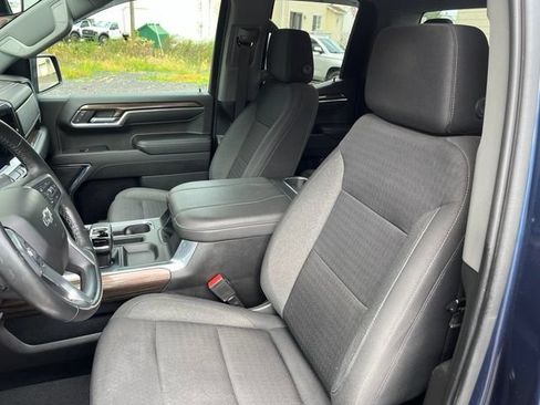 Used 2023 Chevrolet Silverado 1500 RST AWD/4WD image 18