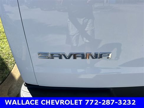 Used 2024 GMC Savana 2500 w/ Driver Convenience Package image 9