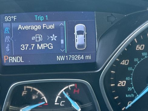Used 2014 Ford Focus SE FWD image 24