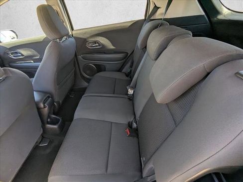 Used 2022 Honda HR-V EX image 18