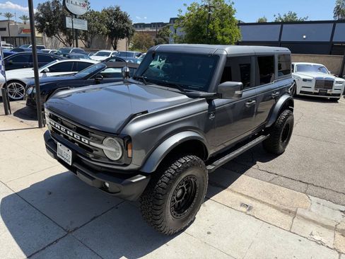 Used 2024 Ford Bronco Outer Banks AWD/4WD image 16
