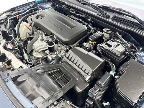 Used 2025 Honda Civic Sport image 75