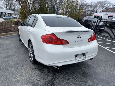 Used 2011 INFINITI G37 Journey w/ Sport Pkg - RWD image 6