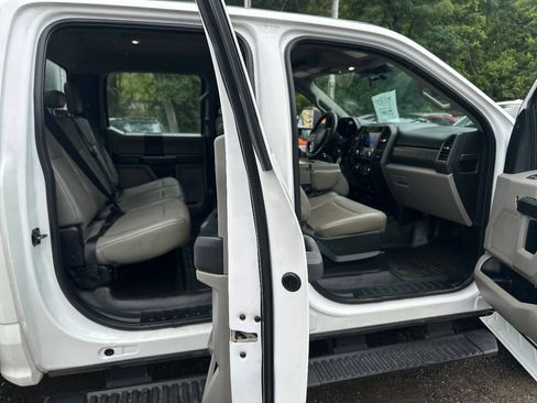 Used 2021 Ford F250 XL w/ Power Equipment Group AWD/4WD image 9