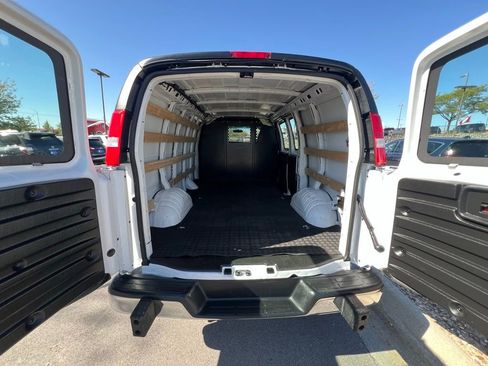 Used 2024 Chevrolet Express 2500 w/ Driver Convenience Package image 19