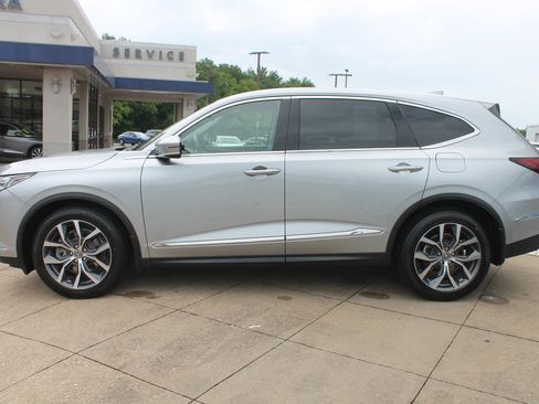 Used 2024 Acura MDX SH-AWD w/ Technology Package image 7