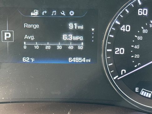 Used 2015 Hyundai Genesis 3.8 image 25