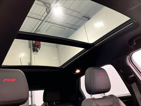 Used 2025 Chevrolet TrailBlazer RS w/ Convenience Package image 29