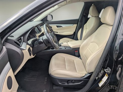 Used 2020 INFINITI QX50 Luxe w/ Cargo Package AWD/4WD image 11