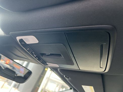 Used 2025 Honda CR-V Sport-L image 18