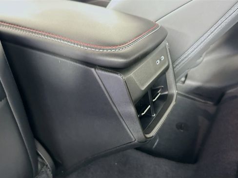 Used 2025 Dodge Charger R/T w/ Quick Order Package 25M R/T image 27