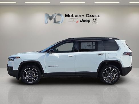 New 2026 Jeep Cherokee Overland w/ Advanced Pro Tech Group AWD/4WD image 3